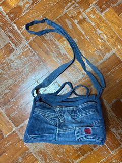 (Category: ) located in . Submitted by klausesly (Listing ID 1362586159, Image 1). Description: .