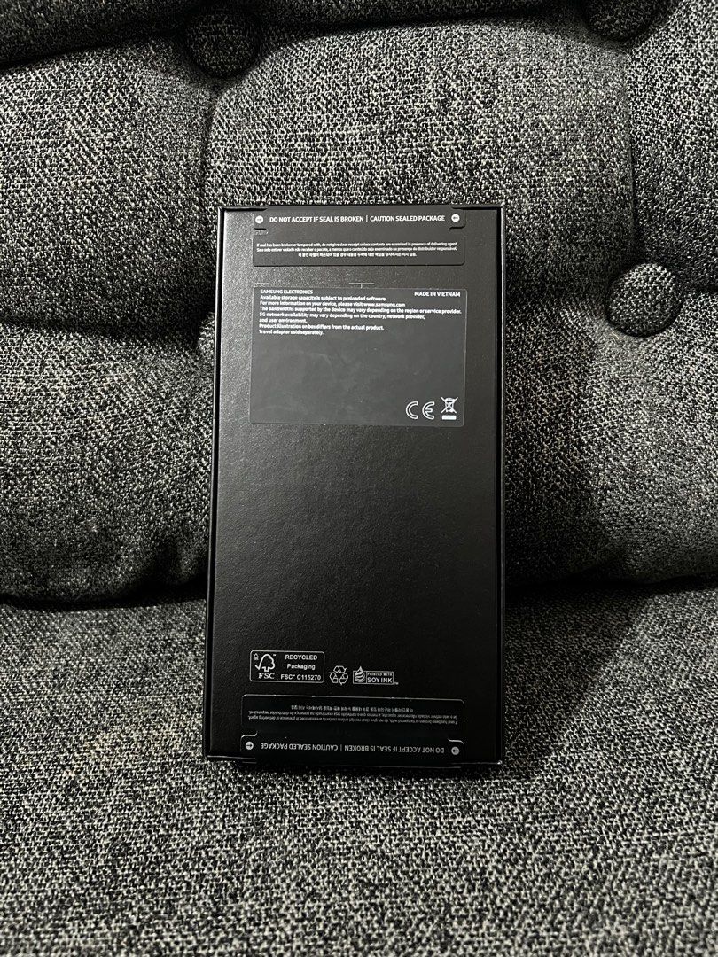 S24 FE 256gb NTC Openline (Category: Samsung) located in Quezon City. Submitted by legitgadgetforless (Listing ID 1362496864, Image 2). Description: Brandnew & Sealed Samsung S24 FE 256gb Openline NTC approved. Graphite color. With ( SURPRISE FREEBIES) ⭕️⭕️MOP : Bank transfer or Cash RESELLER’s are most Welcome. ✅Cod within Metro Manila and NCR+ ( Same day deliver ) ✅Meet ups on my desired place • Sm Megamall • Sm Makati •Sm Sta. Mesa (pref) • Ro