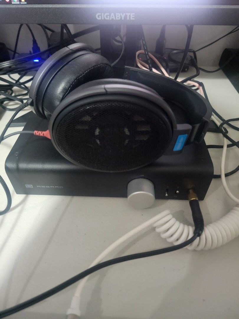 Schiit Asgard 3 AMP with ES9028 DAC module 110V (Category: Other Audio Equipment) located in Las Pinas. Submitted by inovation01 (Listing ID 1362582269, Image 3). Description: Schiit Asgard 3 amplifier with ES9028 DAC module 110v.