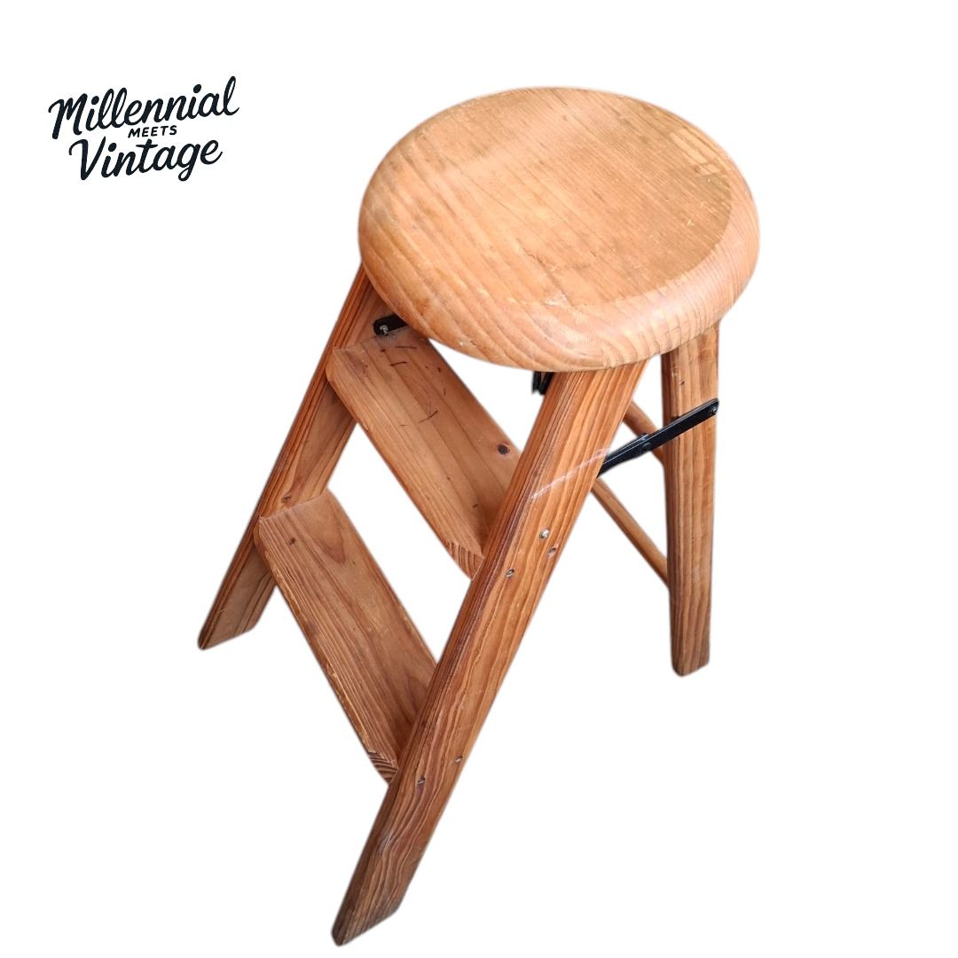 Vintage Solid wood round 3 step stool ladder rustic farmhouse shabby ...