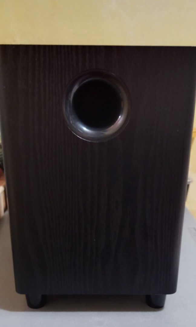 Subwoofer Passive Speaker 100 watts (Category: Soundbars, Speakers & Amplifiers) located in Antipolo. Submitted by fastlane8moto (Listing ID 1362517066, Image 1). Description: CDM 💯ORIGINAL, SURE UNIT, SURE BRAND NEW, NO MAGIC Introducing the powerful QZM model S650D subwoofer speaker! This 100-watt marvel features a 6.5-inch subwoofer that delivers deep, rumbling bass to your audio setup. Crafted with a sleek black MDF board, this passive conne