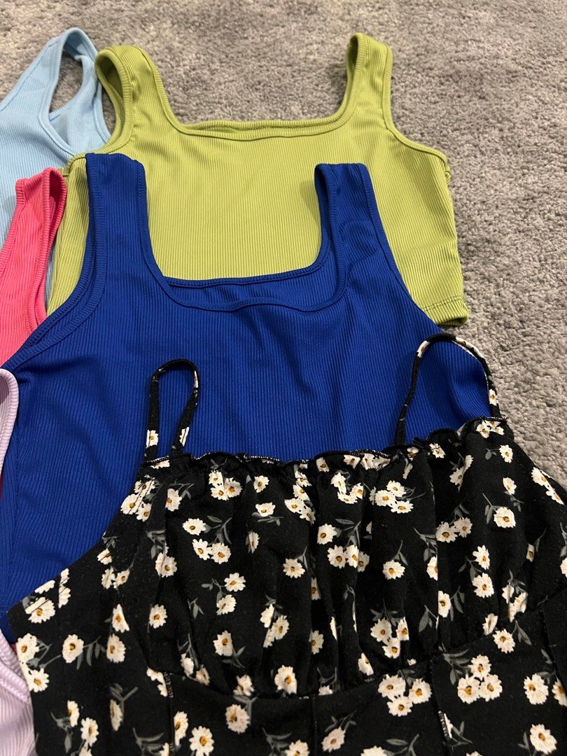 Tank Top Croptop (sold as set) (Category: Sleeveless) located in Cainta. Submitted by pllbns (Listing ID 1362601932, Image 3). Description: - price is for all items already (6 pcs set) - ribbed material - stretchable.