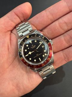 （分類：）位於 。 由 honor_watches 提交（商品編號 1362564870，圖片 1）。簡介： 。