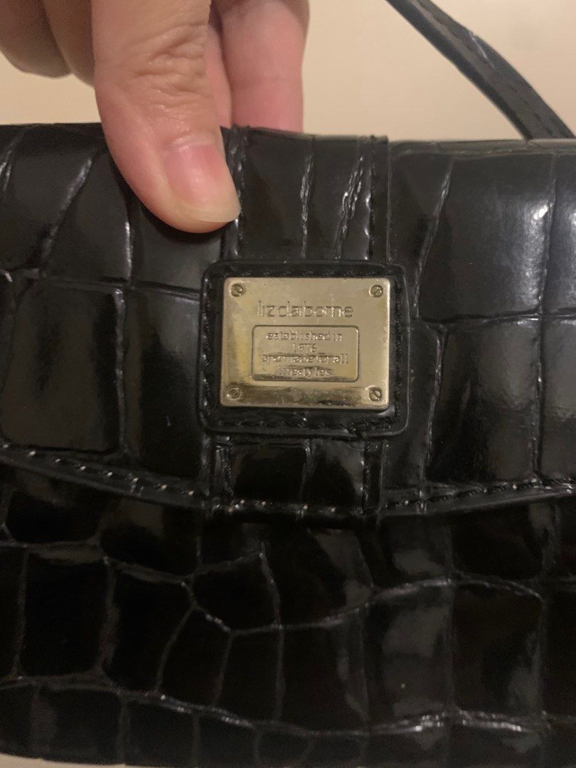 Vintage Liz Clairborne Mini Leather Purse (Category: Purses & Pouches) located in Mandaluyong City. Submitted by tinskyrey (Listing ID 1362483593, Image 2). Description: Vintage Liz Clairborne Mini Leather Purse Pre-loved Lightly used Authentic SF c/o buyer.