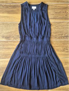 (Category: ) located in . Submitted by diyascloset (Listing ID 1362626477, Image 1). Description: .