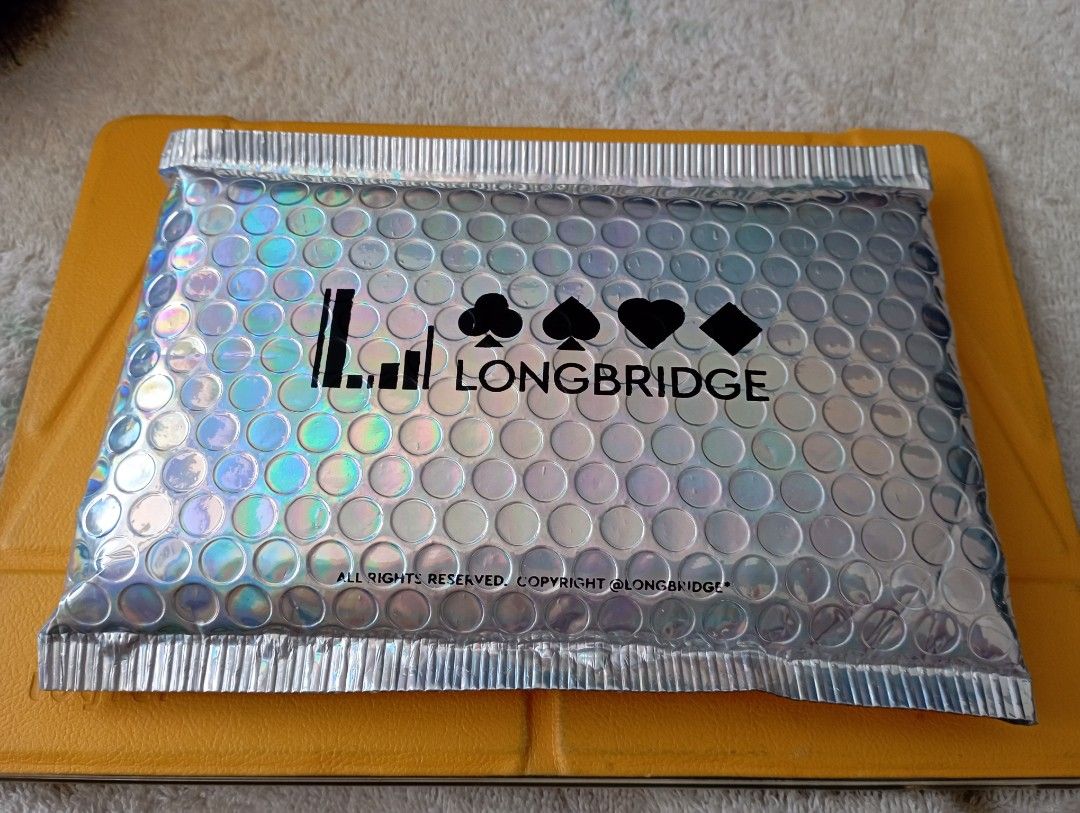 長橋證券Long Bridge ~ 撲克啤牌( 1 包有2 副~ 全新未開封), 興趣及遊戲, 玩具& 遊戲類- Carousell