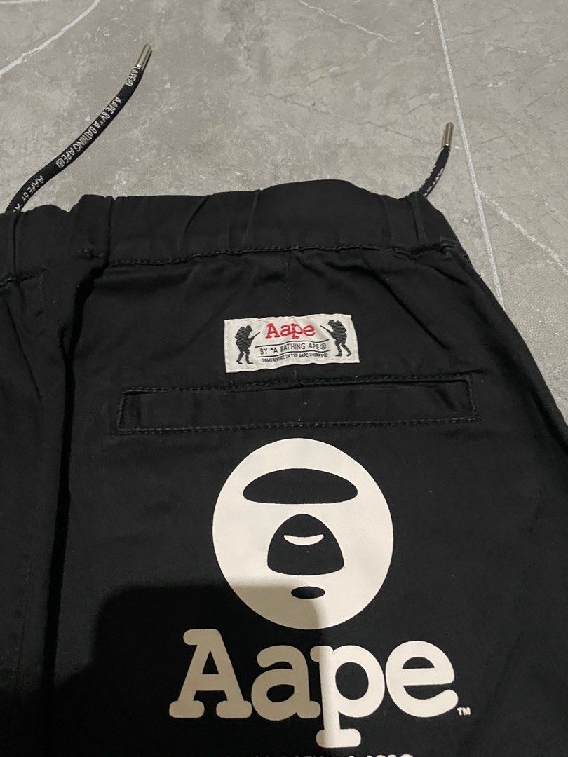 AAPE PANTS (Category: Joggers) located in San Fernando. Submitted by unc_thrifts (Listing ID 1362775479, Image 3). Description: .