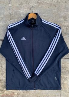 (Category: ) located in . Submitted by quaters.thrift (Listing ID 1362656518, Image 1). Description: .
