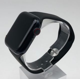 Apple Watch SE2 40 mm, original! 99 % new, all functions working properly, includes charging cable