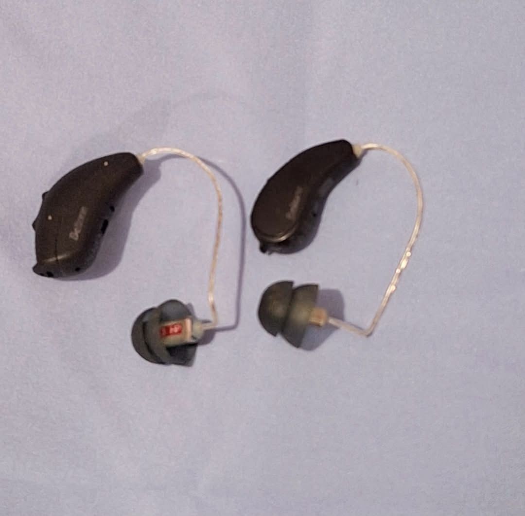 Authentic Beltone Hearing Aid (Category: Visual & Hearing Aids) located in Antipolo. Submitted by lorieqt (Listing ID 1362662844, Image 2). Description: BELTONE HEARING AID (L/R) Barely used. You can have them calibrated for free at any Beltone branch. You can also link them in your celfone for any sound adjustments. The first one bought for P90k plus and the other one bought for P67k plus. Now selling for only P49k for both. 💯% AUTHENTIC👌 .