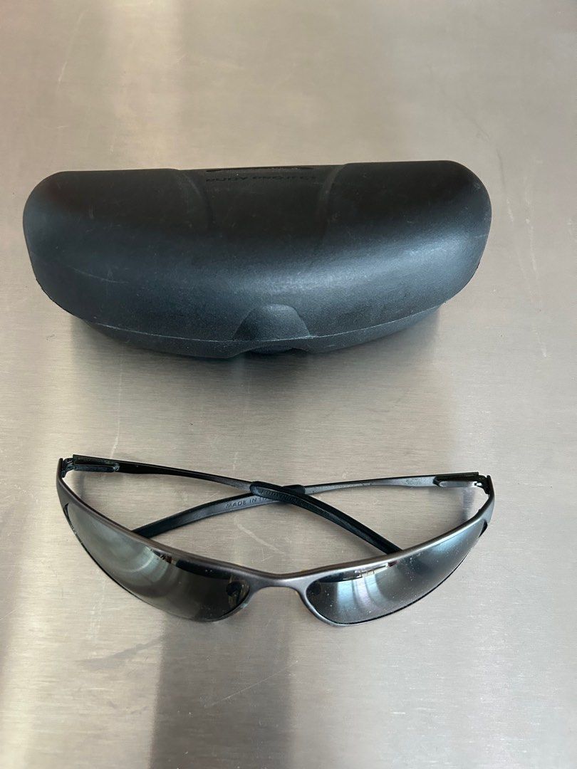 Authentic Rudy Project sunglasses mens (Category: Sunglasses & Eyewear) located in Manila. Submitted by chiccorner (Listing ID 1362742566, Image 1). Description: Authentic Rudy Project subglasses.