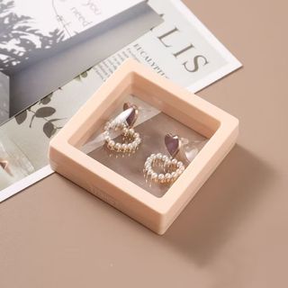 (Category: ) located in . Submitted by handcraftedbyha (Listing ID 1362707096, Image 1). Description: .