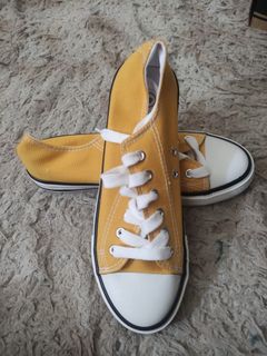 (Category: ) located in . Submitted by thetimelessfinds (Listing ID 1362686433, Image 1). Description: .