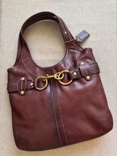 Coach Legacy Ergo Belted Tote Bag❤️