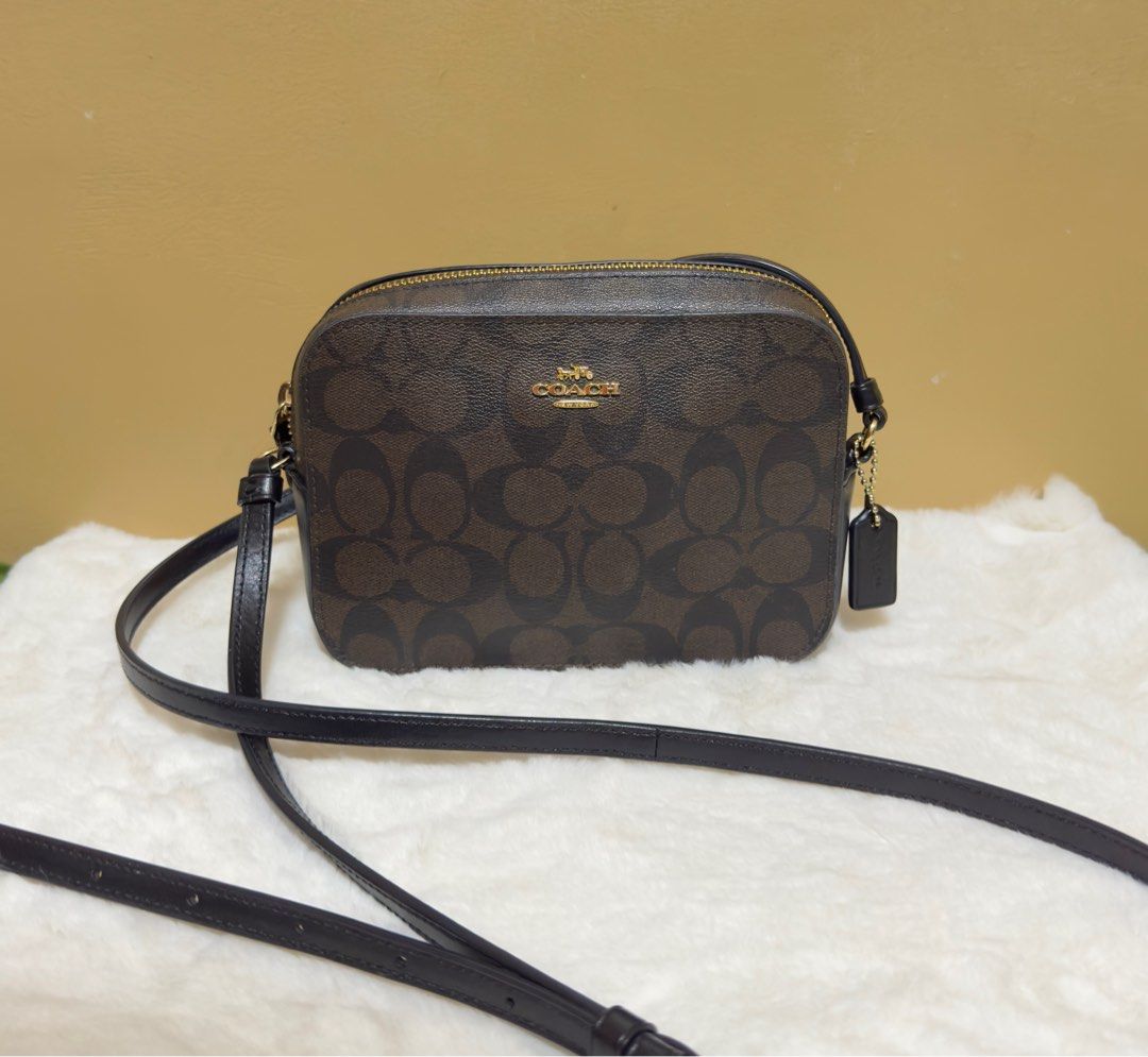 Coach Mini Camera Bag Mahogany Sling Bag (Category: Luxury Bags & Wallets) located in Imus. Submitted by misc_kimmy (Listing ID 1362763500, Image 1). Description: Coach Mini Jamie Camera Mahogany Sling Bag Used twice, good condition .