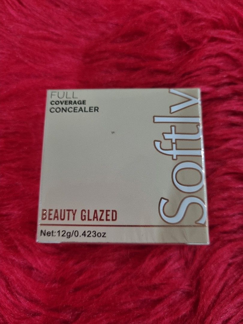 Corrector Concealer Beauty Glazed (Category: Makeup) located in Quezon City. Submitted by applereinna-50241 (Listing ID 1362666778, Image 3). Description: Concealer & Corrector full coverage Hides dark under eyes, blemishes and redness in your face For your personal and professional use Limited stocks available Dm me for inquiries We have sameday delivery via Lalamove and Grab.