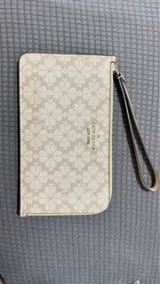 (Kategori: ) berada di . Dikirim oleh claraist_shop (ID iklan 1362791358, Gambar 1). Deskripsi: .