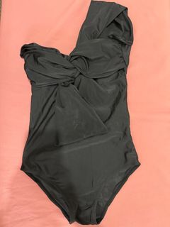 (Category: ) located in . Submitted by swift.thrift (Listing ID 1362692404, Image 1). Description: .