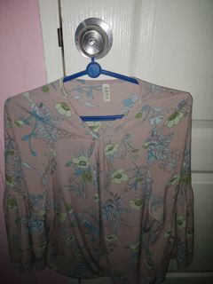 (Category: ) located in . Submitted by nxwaraxo (Listing ID 1362768537, Image 1). Description: .