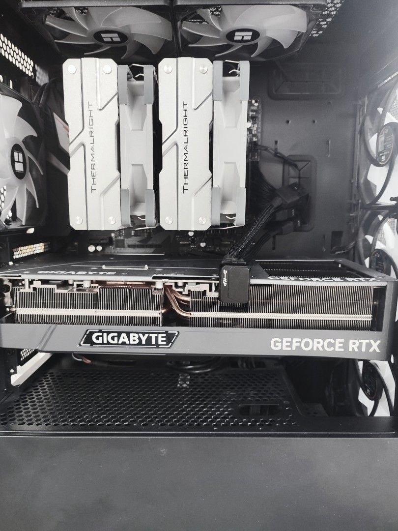 GIGABYTE RTX 4080 EAGLE OC GPU (Category: Computer Parts) located in Taguig. Submitted by javamcruz931978 (Listing ID 1362735313, Image 2). Description: GeForce RTX™ 4080 16GB EAGLE OC Includes: box and manuals RFS: Change of setup Pickup and test location: Binan Laguna Video call live testing also possible.