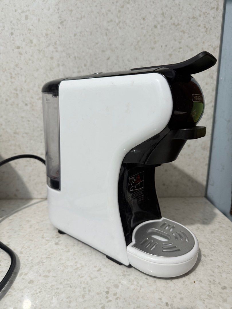 Hibrew 5 in 1 Coffee Machine (Category: Coffee Machines & Makers) located in Manila. Submitted by fjnc_26 (Listing ID 1362740876, Image 3). Description: Hibrew 5 in 1 Coffee Machine (slightly nego) Used twice only! All pods are complete and working Reason for selling: limit coffee intake.
