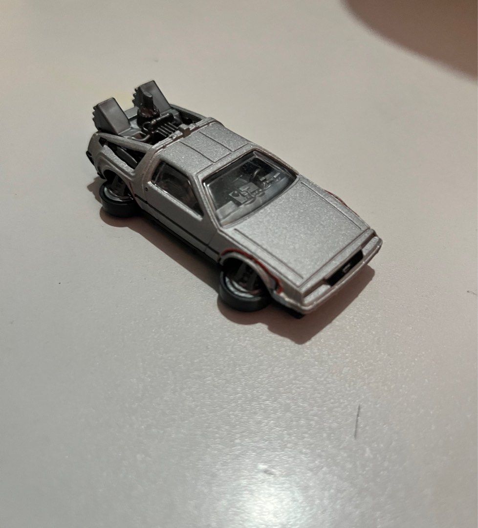 Hot Wheels “Back to the Future” Delorean Hover Mode (Category: Vehicle & Diecast Models) located in Manila. Submitted by pwrproductions (Listing ID 1362698724, Image 3). Description: This hot wheels casting showcases the delorean in hover mode form from the “Back to the Future” movie. Loose but only used for display Original hot wheels casting.