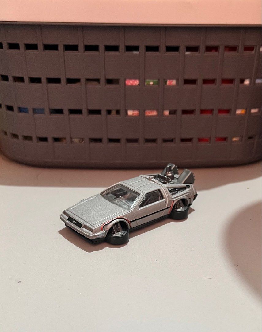 Hot Wheels “Back to the Future” Delorean Hover Mode (Category: Vehicle & Diecast Models) located in Manila. Submitted by pwrproductions (Listing ID 1362698724, Image 2). Description: This hot wheels casting showcases the delorean in hover mode form from the “Back to the Future” movie. Loose but only used for display Original hot wheels casting.