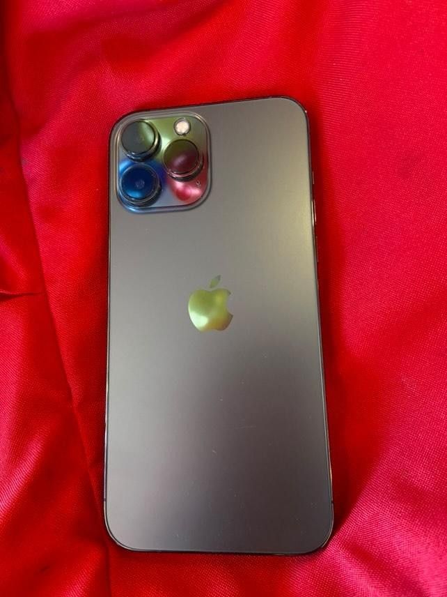 iPhone 13 Pro Max (Second-hand) (Category: iPhone 13 Series) located in Taguig. Submitted by slv_cn (Listing ID 1362714474, Image 2). Description: SELLING iPhone 13 Pro Max (Second-hand) Phone Unit: iPhone 13 Pro Max Color: Gray/Graphite Storage: 256gb Battery Health: 85% Year/s Used: 1 year and 6 months Condition: Good to Excellent Damage/Issue: None Selling Price: 33k (negotiable) RFS: Phone upgrade Meet Up: Around Metro Manila or near Biñan, L