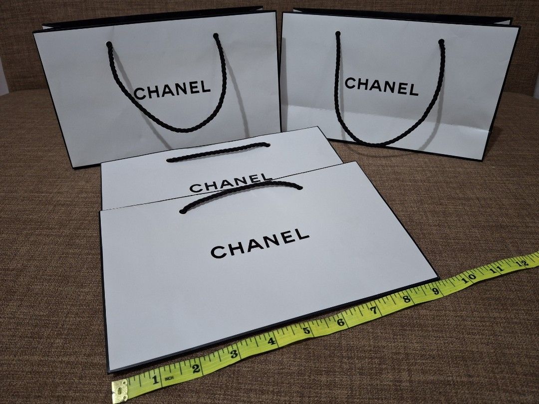 Japan chanel p.bag (Category: Luxury Bags & Wallets) located in Bulacan. Submitted by cocooo18 (Listing ID 1362692864, Image 1). Description: 350 each.if bundle meron discount.