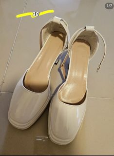 (Category: ) located in . Submitted by balletre (Listing ID 1362659234, Image 1). Description: .