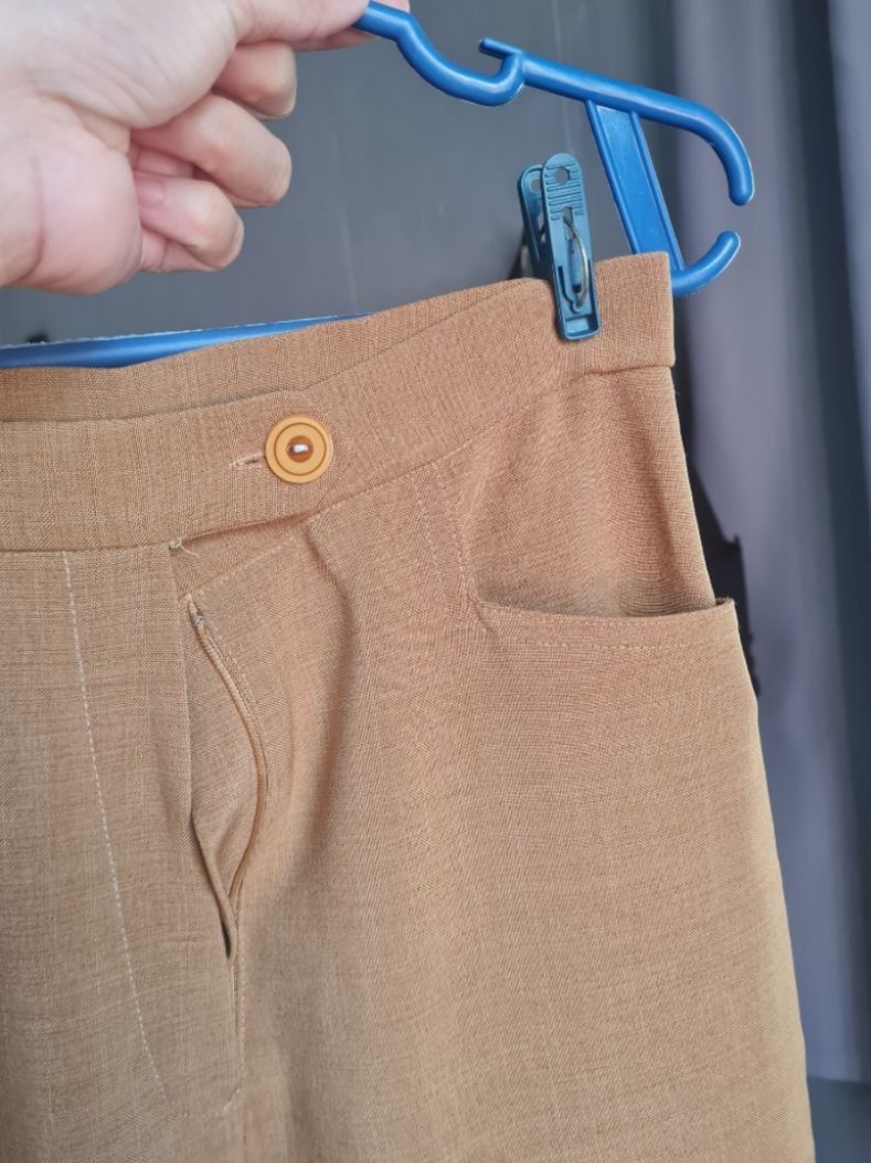 Khaki (Brown) Work Pants (Category: Other Bottoms) located in Pasay City. Submitted by asant09 (Listing ID 1362695752, Image 1). Description: See photos for measurement reference. Bought online, the waist fits but the rise and the thigh width doesnt fit pefectly on me. Still in good condition and only worn for fitting. 🙂.