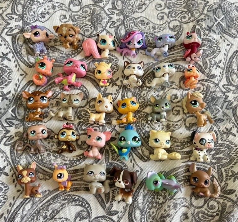LPS Littlest pet shop lots., Hobbies & Toys, Toys & Games on Carousell
