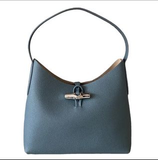 (Kategori: ) berada di . Dikirim oleh chloe2preloved (ID iklan 1362788242, Gambar 1). Deskripsi: .