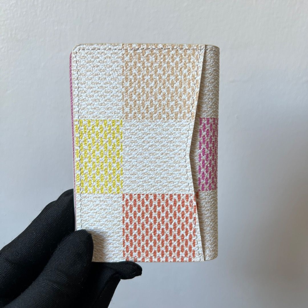 LV Pocket Organizer Wallet (Category: Luxury Bags & Wallets) located in Antipolo. Submitted by mjlenihcpreloved (Listing ID 1362730716, Image 2). Description: This compact wallet has three card slots, five inside pockets, and a pocket on the outside. 7.5 x 11.1 x 1 cm.