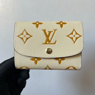 (Category: ) located in . Submitted by mjlenihcpreloved (Listing ID 1362738488, Image 1). Description: .