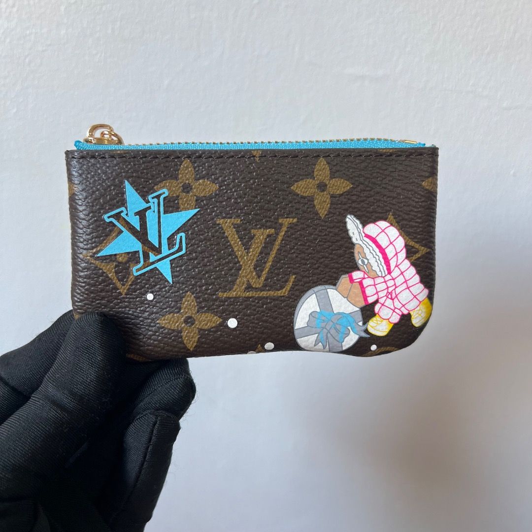 LV Vivienne Monogram Key Cles Pouch (Category: Luxury Bags & Wallets) located in Antipolo. Submitted by mjlenihcpreloved (Listing ID 1362723872, Image 1). Description: .