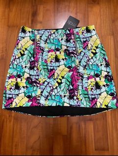 (Category: ) located in . Submitted by shopcolourfoo (Listing ID 1362830304, Image 1). Description: .