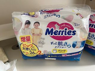 （分類：）位於 。 由 superchanyaya 提交（商品編號 1362657702，圖片 1）。簡介： 。