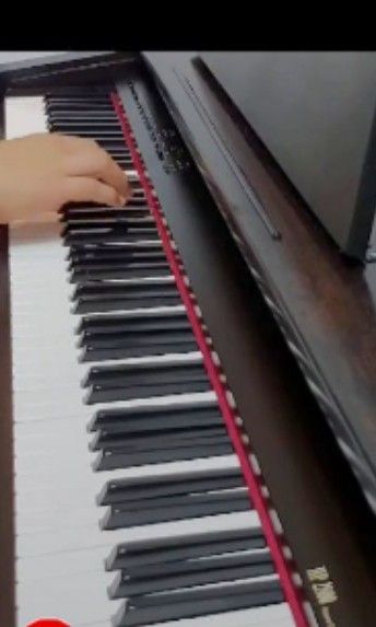 Piano us brand roland (Category: Musical Instruments) located in Quezon City. Submitted by cherry018 (Listing ID 1347416511, Image 1). Description: Roland piano 220 volts heavy cover for protection very nice sound.