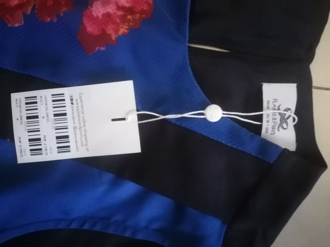 Plains and prints dress (Category: Dresses) located in Cabanatuan. Submitted by misshell26 (Listing ID 1362744764, Image 3). Description: Still with tag sinukat lng.