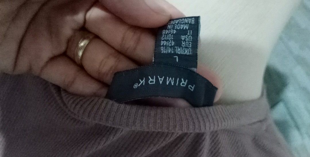Primark Bodysuit Large (Category: Longsleeves) located in Makati City. Submitted by decluttering_stuff101 (Listing ID 1362756224, Image 2). Description: still in excellent condition stretchable knit fabric.