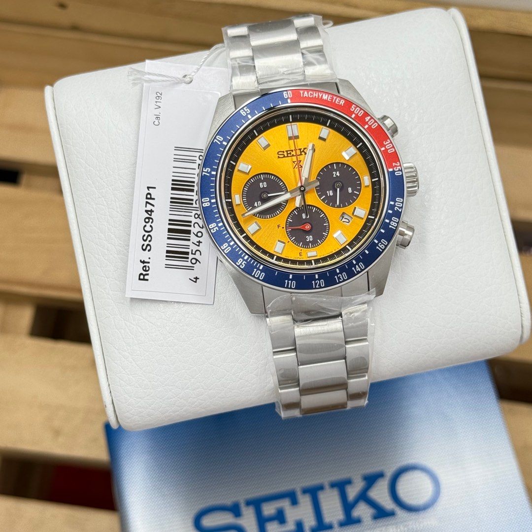 SEIKO PROSPEX SPEEDTIMER SAPPHIRE GLASS SOLAR POWERED (Category: Men's Watches) located in Quezon City. Submitted by micoyski (Listing ID 1362807805, Image 3). Description: Seiko prospex speedtimer Solar powered Sapphire glass ₱28,500 each Brandnew Complete Onhand Original 💯 .