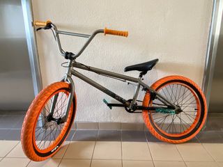（分類：）位於 。 由 imoutofcontrol 提交（商品編號 1362716968，圖片 1）。簡介： 。
