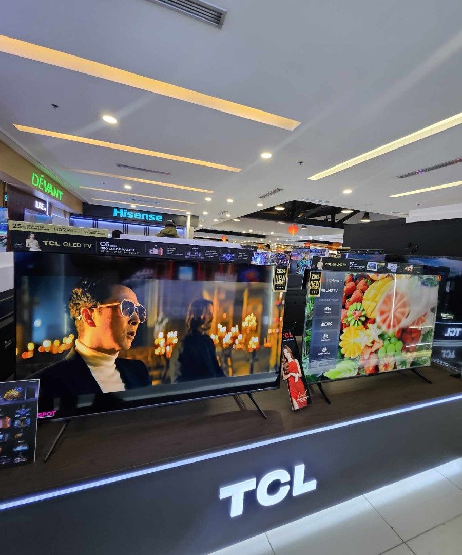 TCL SMART/ANDROID GOOGLE TV , (4K UHD QLED AND MINI LED) (Category: TV) located in Manila. Submitted by chuck_claros (Listing ID 1344627323, Image 2). Description: TCL SMART/ANDROID GOOGLE TV (4K UHD QLED AND MINI LED) ☑️BRAND NEW FACTORY SEALED UNIT WITH OFFICIAL SALES INVOICE AND WARRANTY 🔻SALE!!! SALE!!! SALE!!!🔻 🔻!!! DISCOUNTED PRICE !!!🔻 ◽(NXTFRAME 4K QLED) 65 inch - LED 65A300W - SALE PRICE - 63,690 65 inch - LED 65A300 PRO - SALE PRICE