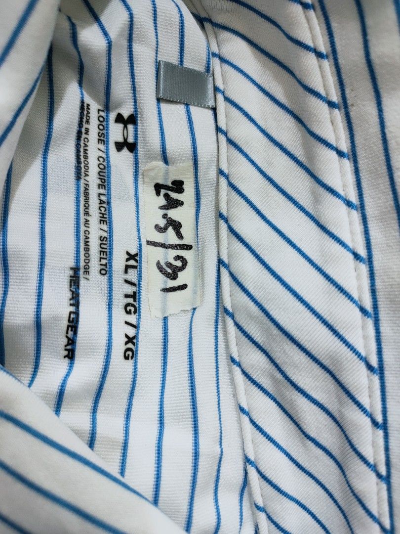 UA polo heatgear (Category: Tshirts & Polo Shirts ) located in Davao. Submitted by thrifturchoice (Listing ID 1362660115, Image 3). Description: Ptpa.thanks🙏 Ua polo heatgear XL on print tag Rubberized Logo 24.5 x 31 Excellent Condition 9.8/10 890 Free (shipped J&T) MoP:Gcash/BankT✅.
