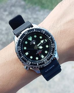 (Category: ) located in . Submitted by watchcycle6100 (Listing ID 1362737335, Image 1). Description: .