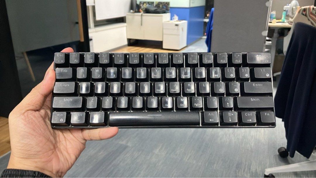 Wireless Computer Keyboard (Category: Computer Keyboard) located in Marikina City. Submitted by declutteringmommm (Listing ID 1362822040, Image 1). Description: No issues. .