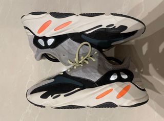 (Category: ) located in . Submitted by sneakerwaffles (Listing ID 1362718319, Image 1). Description: .
