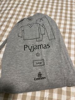 （分類：）位於 。 由 sqfan 提交（商品編號 1366586916，圖片 1）。簡介： 。
