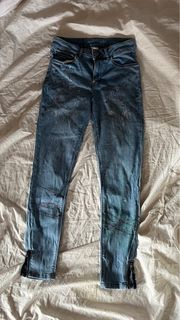 (Kategori: ) berada di . Dikirim oleh seco.preloved (ID iklan 1366667102, Gambar 1). Deskripsi: .